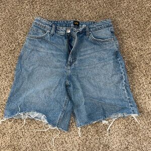 Lee Women's Frayed Hem Blue Jean Shorts